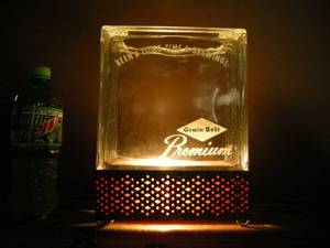 lot 14 image: Rare Vintage Grain Belt Light-Up Glass Block Sign