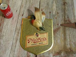 lot 22 image: Vintage Pfeiffer Trophy Head Plaque Series Mallard Wall Hanger