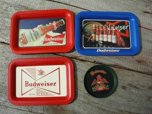 lot 70 image: 4 Budweiser Tip Trays