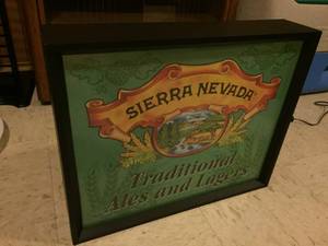 Sierra Nevada Wall Light
