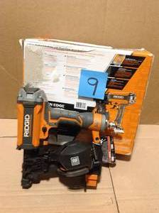 lot 9 image: 15-Degree 1-34 in. Coil Roofing Nailer &nbspin good condition 