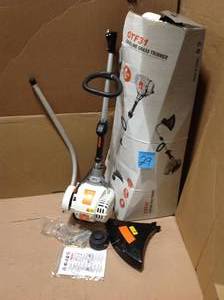 lot 29 image: Sunseeker 31cc Gas 4-Cycle Curve Shaft Attachment Capable Grass Trimmer &nbspin good condition 