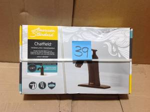 lot 39 image: Chatfield Single Hole Single-Handle Bathroom Faucet in Legacy Bronze &nbspin good condition 