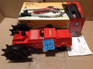 lot 45 image: Traveling Sprinkler &nbspin good condition 