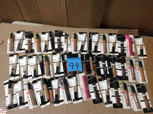 lot 94 image: COVERGIRL Easy Breezy Brow Mascara 615 Honey Brown .024 fl oz &nbspin good condition 