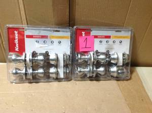 Kwikset Tylo Satin Chrome Exterior Entry Door Knob and Single Cylinder Deadbolt Project Pack&nbsp&nbspin good condition&nbsp