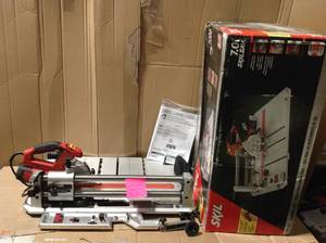 Skil 7.0 Amp 4-38 in. Corded Flooring Saw&nbsp&nbspin good condition&nbsp