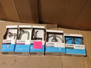 MOEN Glenshire Towel Ring in Spot Resist Brushed Nickel&nbsp&nbspin good condition&nbsp
