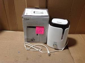 HUME Ultrasonic Cool Mist Humidifier&nbsp&nbspin good condition&nbsp