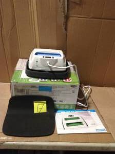 lot 17 image: Heat Press Machine Portable 9 X 9 inches Sublimation Shirt Press Printing Machine Multifunction Transfer Iron on Machine Blue &nbspin good condition 