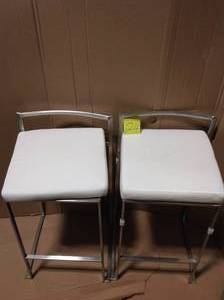 lot 24 image: Set of 2 FUJI BAR & COUNTER STOOLS 2PK 18 X 18 36 &nbspin good condition 