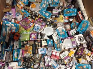 lot 69 image: ASSORTED HUGE LOT OF BULB LIGHTS, LAMPS LIGHTS AND MISC 