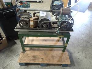 2 vaccuum pump motors