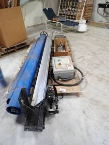 Rite Hite door. Fast vertical door w buttons and all