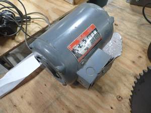 small motor  12 HP 115 volts