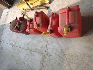 Gas tanks