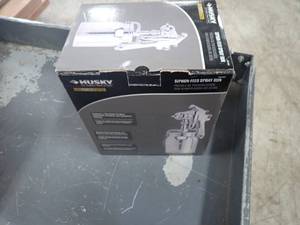 new open box husky spray gun