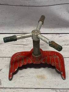 lot 32 image: Antique Red Speaker