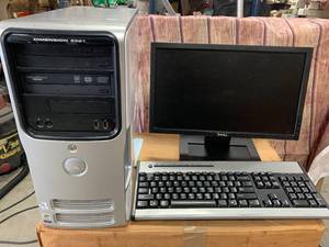 lot 49 image: Dell Computer, Keyboard, Monitor, Mouse