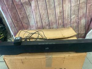 lot 54 image: Polk Audio Sound Bar