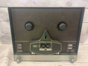 lot 63 image: Ampex 700 Series Reel to Reel Player