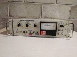 lot 4 image: Digitech Carrier Test Model CTS-1