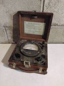lot 8 image: D B Meter Type 3-A by QVS