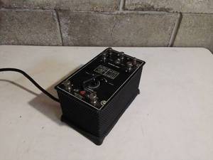 lot 20 image: Welch Scientific Circuit Breaker