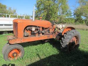 lot 2 image: Allis Chalmers