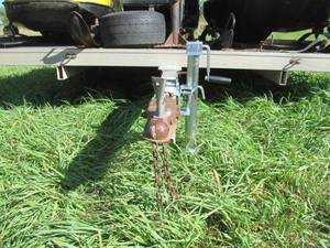 lot 10 image: Floe trailer