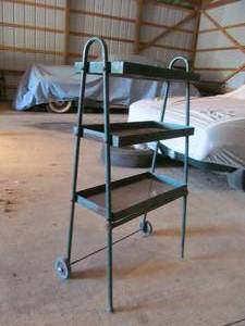 lot 50 image: flower stand