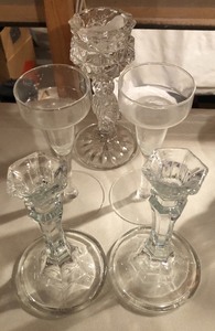 lot 121 image: Clear Glass Lot