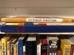 lot 139 image: Lot of Books
