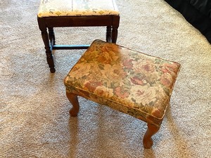 lot 23 image: Two Vintage Stools
