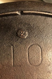 lot 204 image: Variety Lot with Two Cast Iron Pans