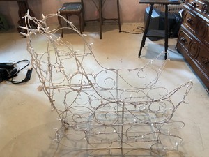 lot 205 image: Large Outdoor Light Up Sleigh