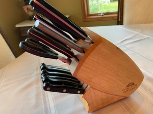 lot 53 image: Chicago Cutlery Knife Block Set