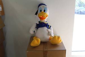lot 35 image: Disneys Mickey & Pals Daffy Duck Plush Toy 30