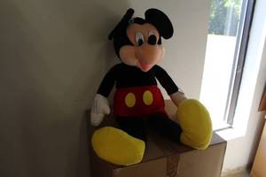 lot 34 image: Disneys Mickey & Pals Mickey Mouse Plush Toy 30