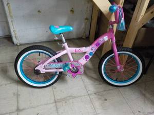 LOL Bike with Training Wheels...