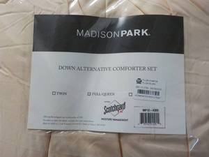 Madison Park Down Alternative Comfo...