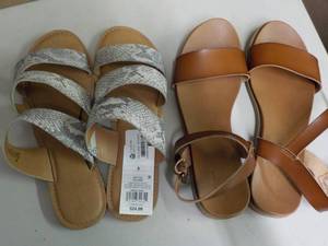2 Pair Womens Sandals size 9 and 9...