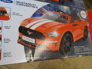 Mustang GT Convertible, partial ass...