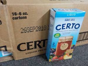 Case of 16 - 6 oz Boxes Certo Premi...