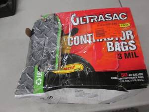 lot 105 image: Ultrasac Contractor Bags open box...