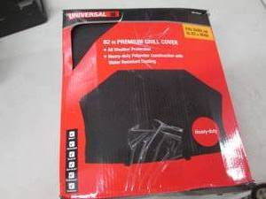 lot 121 image: Universal 82 inch Premium Grill Cov...