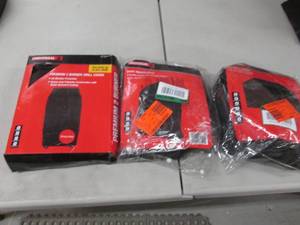 lot 135 image: 3 Assorted Grill Covers...