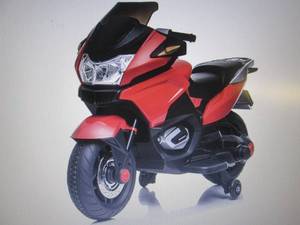 lot 242 image: Blazin Wheels 12V Ride-On Motorcycl...