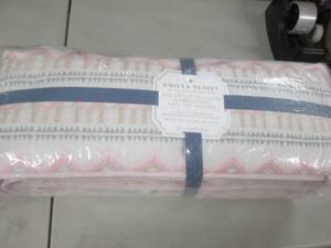 lot 272 image: Pottery Barn Sweet Traveler Embroid...