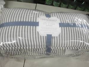 lot 287 image: Pottery Barn Kids Emily & Merritt O...